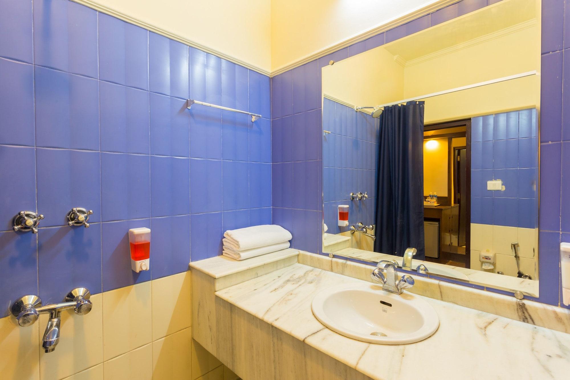 Katra Hotel Катра Екстериор снимка