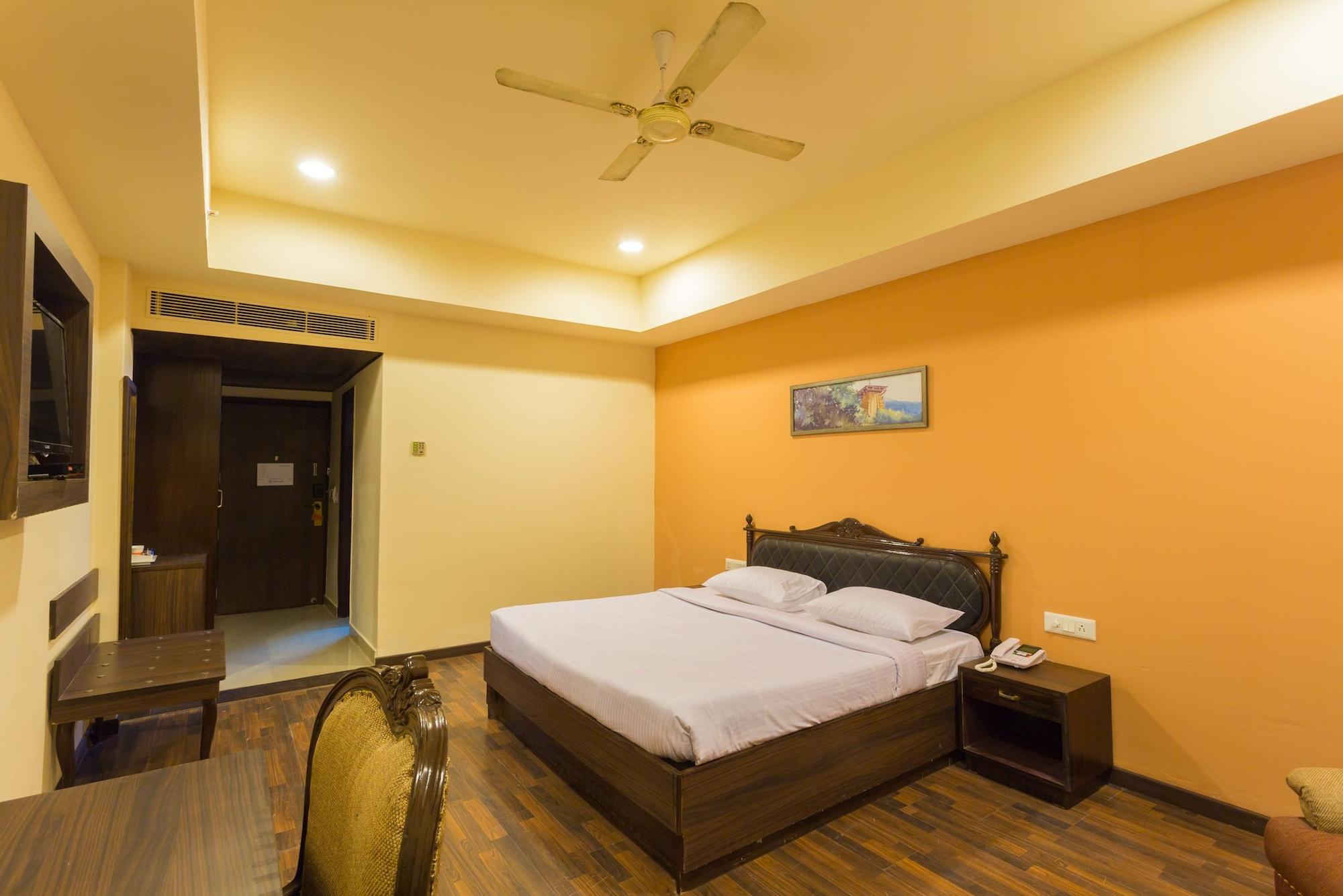 Katra Hotel Катра Екстериор снимка