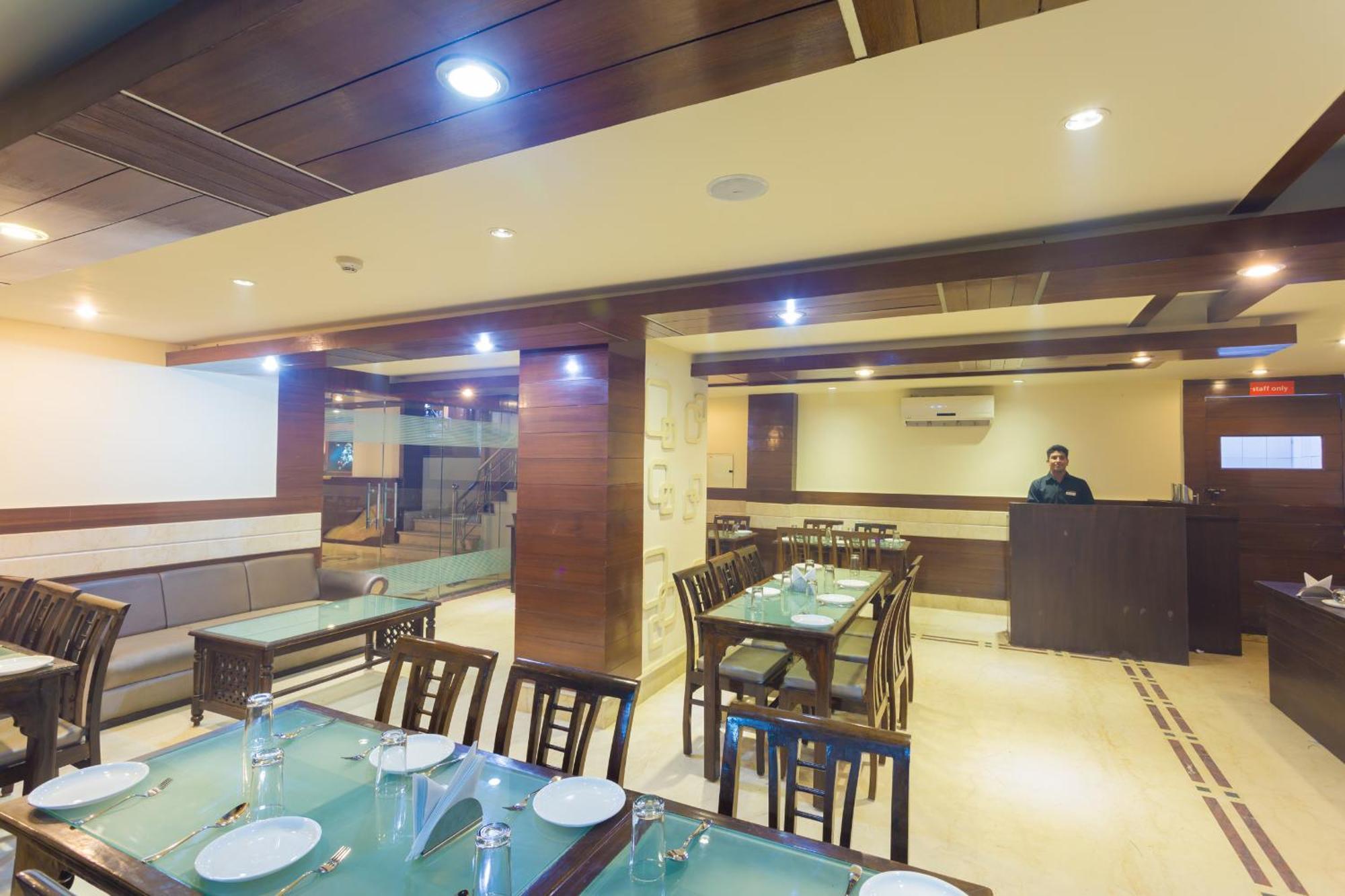 Katra Hotel Катра Екстериор снимка
